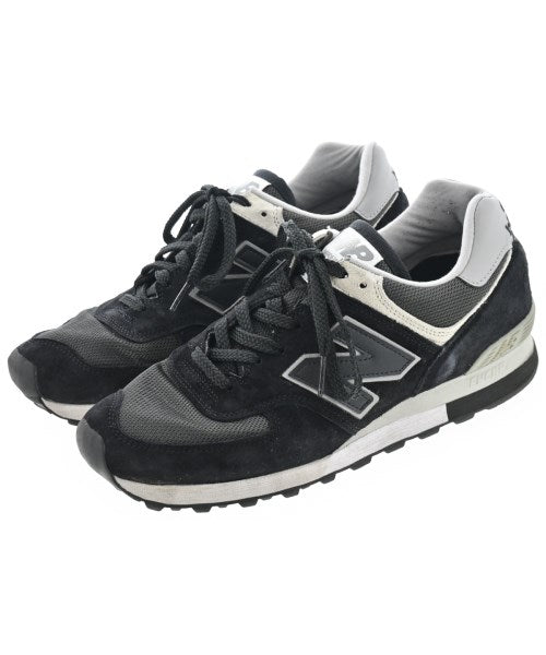 New Balance รองเท้าผ้าใบ