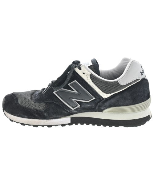 New Balance รองเท้าผ้าใบ