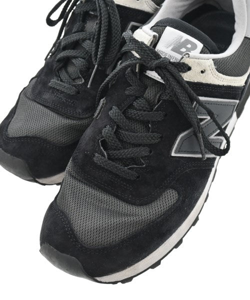 New Balance รองเท้าผ้าใบ