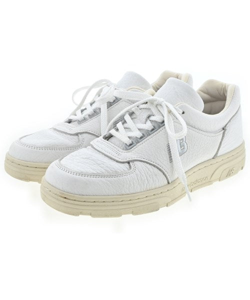 New Balance รองเท้าผ้าใบ