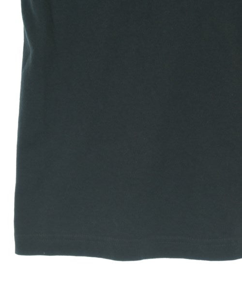 New Balance เสื้อยืด/เสื้อท็อปส์