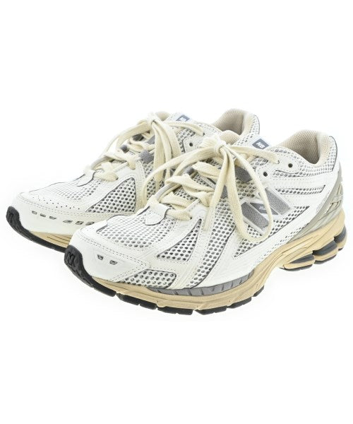 New Balance รองเท้าผ้าใบ