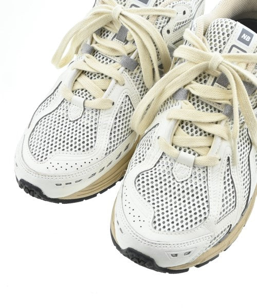 New Balance รองเท้าผ้าใบ