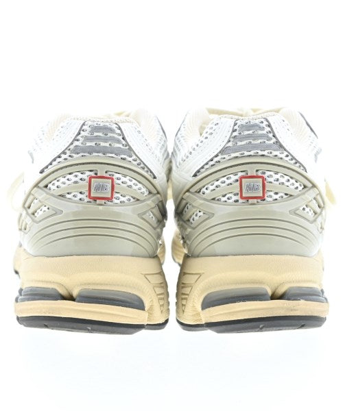 New Balance รองเท้าผ้าใบ