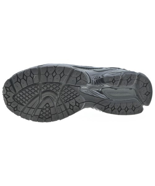 New Balance รองเท้าผ้าใบ