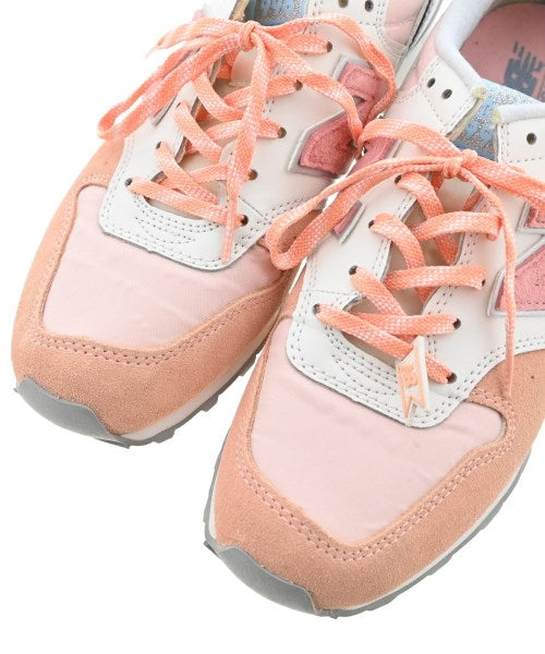 New Balance รองเท้าผ้าใบ