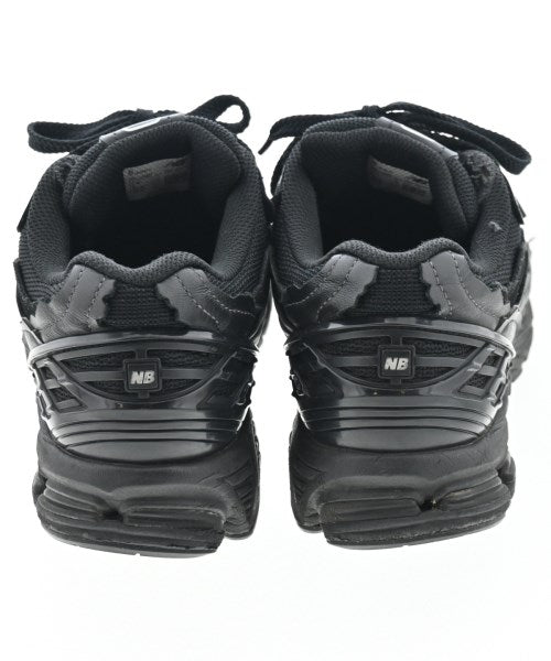 New Balance รองเท้าผ้าใบ