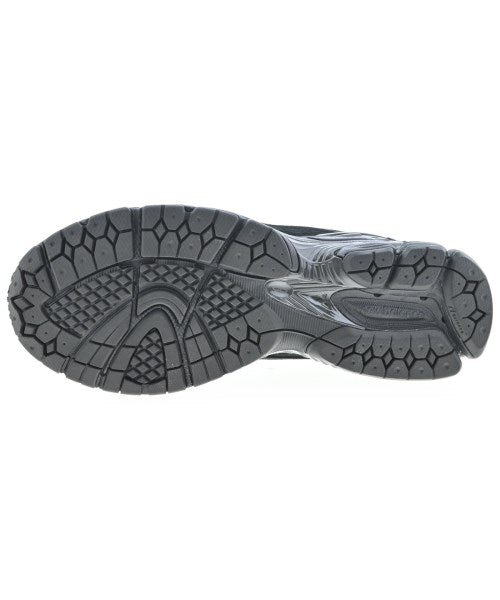 New Balance รองเท้าผ้าใบ