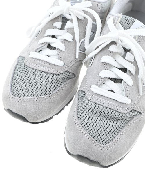 New Balance รองเท้าผ้าใบ
