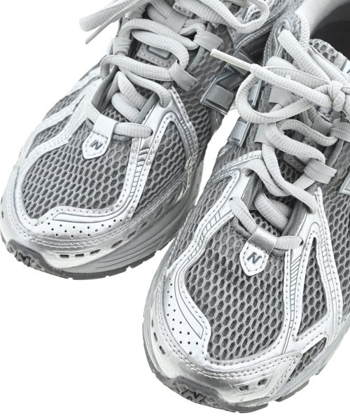 New Balance รองเท้าผ้าใบ
