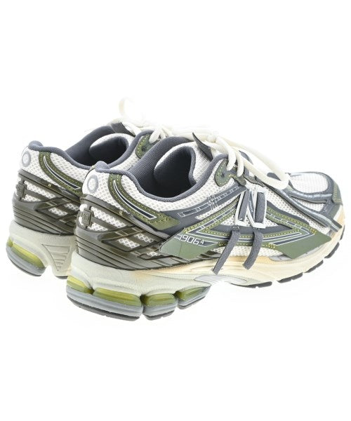 New Balance รองเท้าผ้าใบ