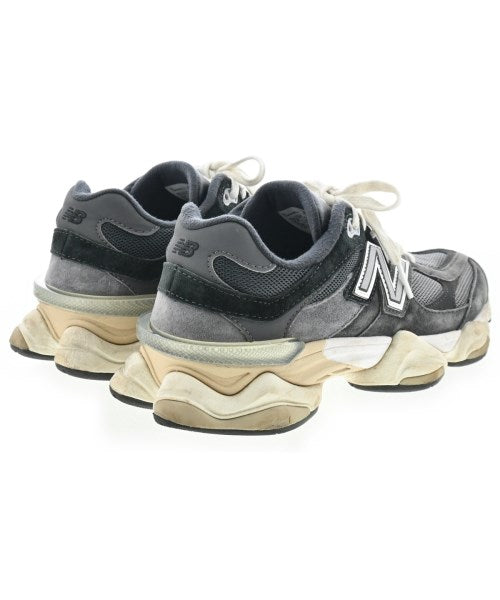 New Balance รองเท้าผ้าใบ