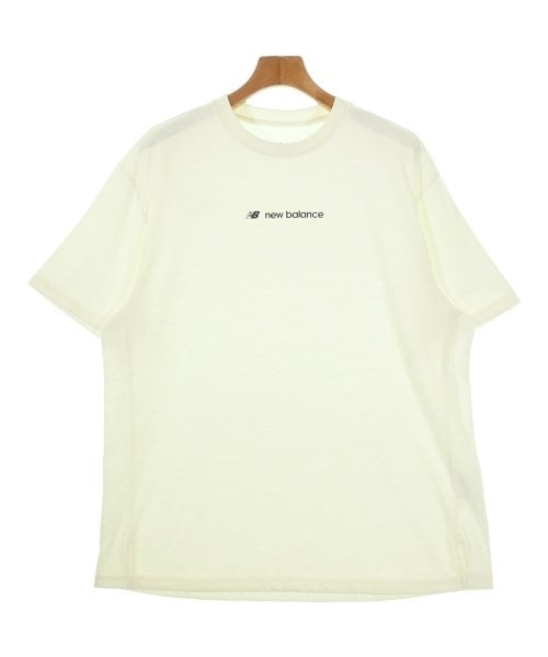 New Balance เสื้อยืด/เสื้อท็อปส์