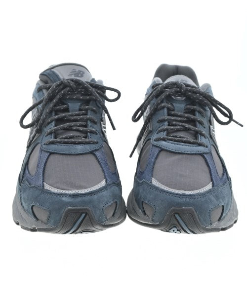 New Balance รองเท้าผ้าใบ