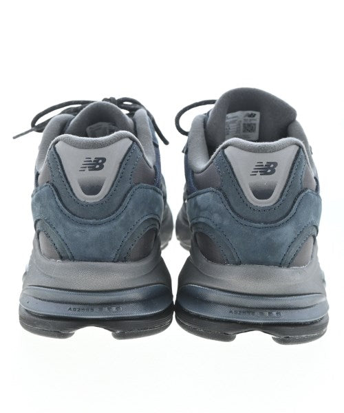 New Balance รองเท้าผ้าใบ