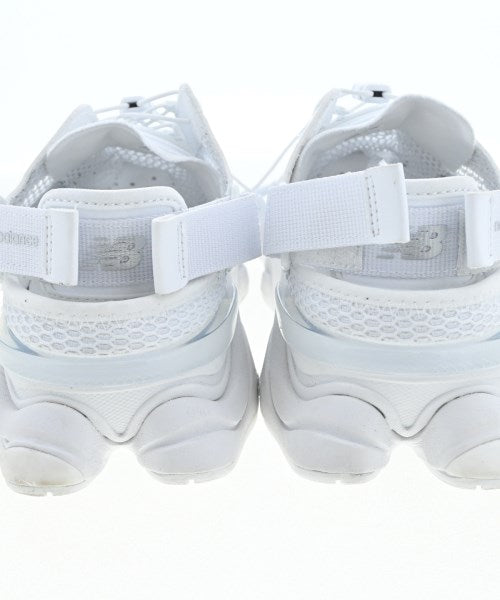 New Balance รองเท้าผ้าใบ