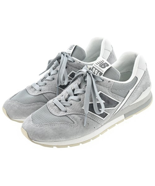 New Balance รองเท้าผ้าใบ