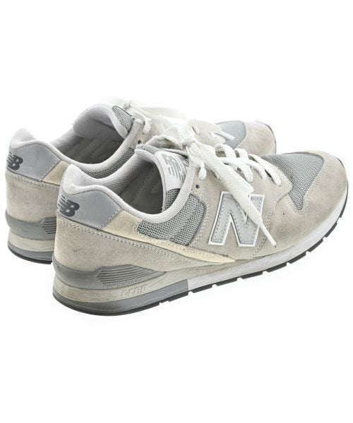New Balance รองเท้าผ้าใบ