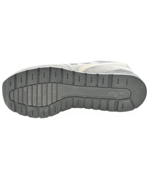 New Balance รองเท้าผ้าใบ