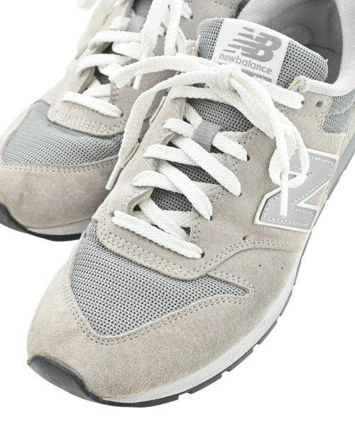 New Balance รองเท้าผ้าใบ