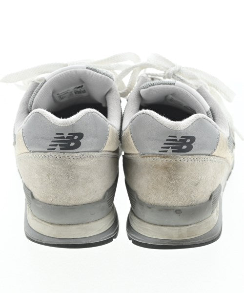New Balance รองเท้าผ้าใบ