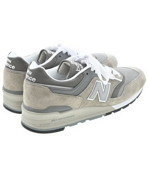 New Balance รองเท้าผ้าใบ
