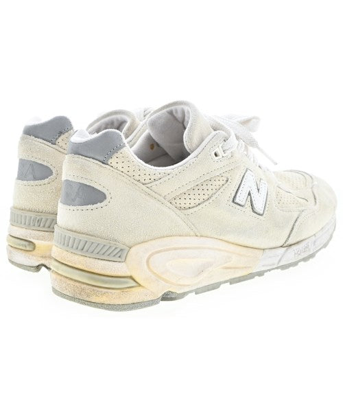 New Balance รองเท้าผ้าใบ
