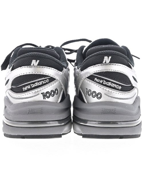 New Balance รองเท้าผ้าใบ