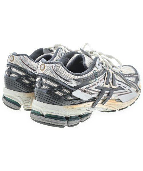 New Balance รองเท้าผ้าใบ