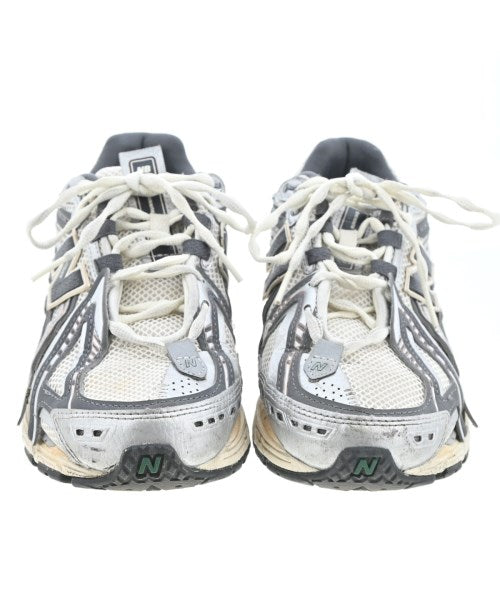 New Balance รองเท้าผ้าใบ