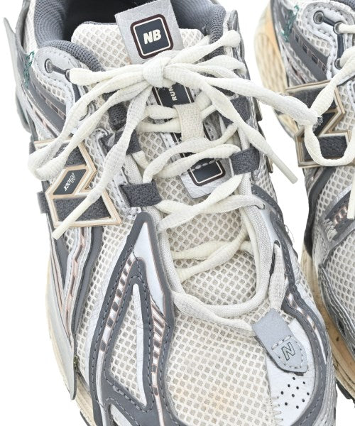 New Balance รองเท้าผ้าใบ