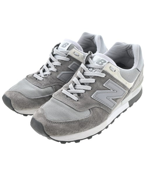New Balance รองเท้าผ้าใบ