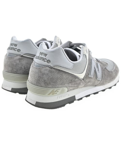 New Balance รองเท้าผ้าใบ