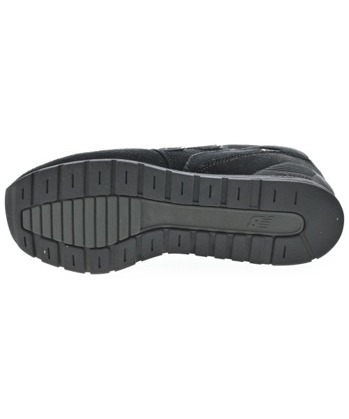 New Balance รองเท้าผ้าใบ