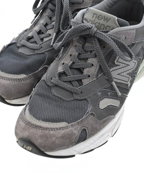 New Balance รองเท้าผ้าใบ
