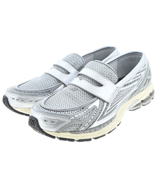 New Balance รองเท้าผ้าใบ