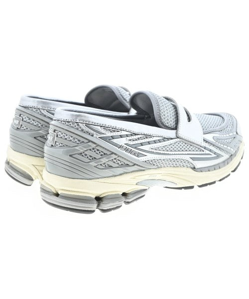 New Balance รองเท้าผ้าใบ