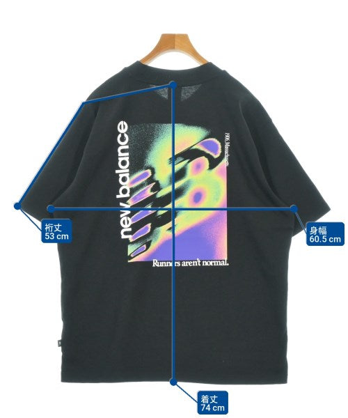 New Balance เสื้อยืด/เสื้อท็อปส์