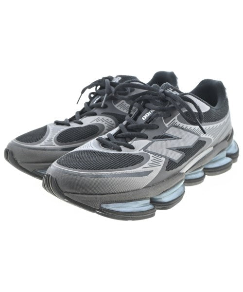 New Balance รองเท้าผ้าใบ