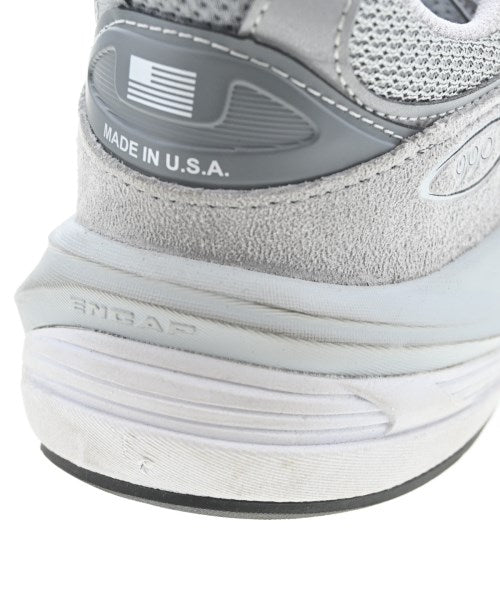 New Balance รองเท้าผ้าใบ