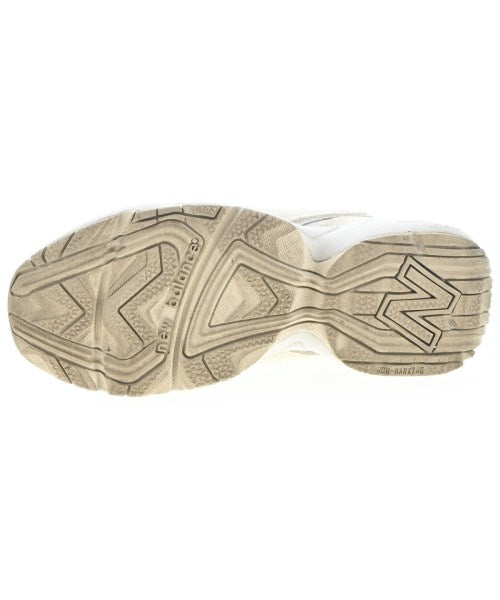 New Balance รองเท้าผ้าใบ
