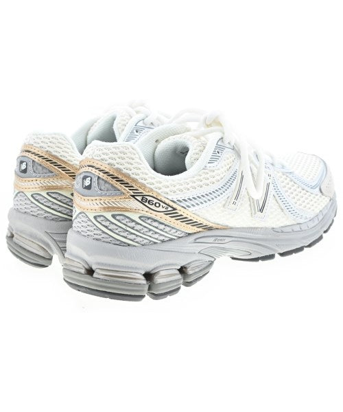 New Balance รองเท้าผ้าใบ
