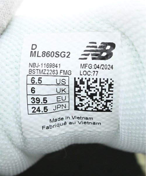 New Balance รองเท้าผ้าใบ