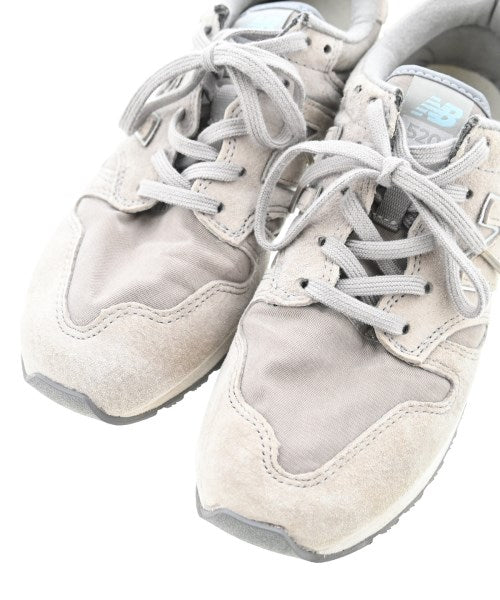 New Balance รองเท้าผ้าใบ