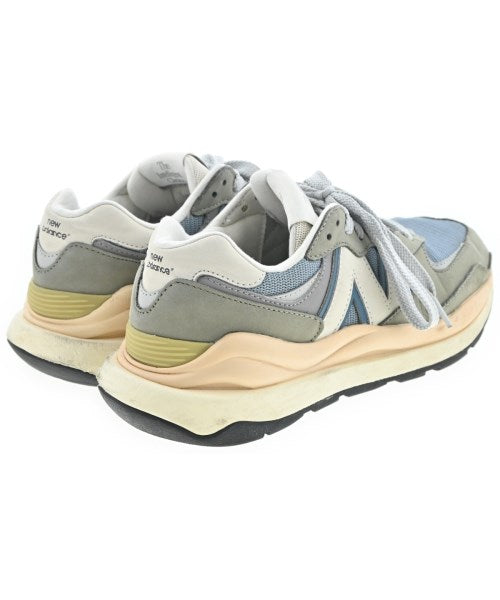 New Balance รองเท้าผ้าใบ