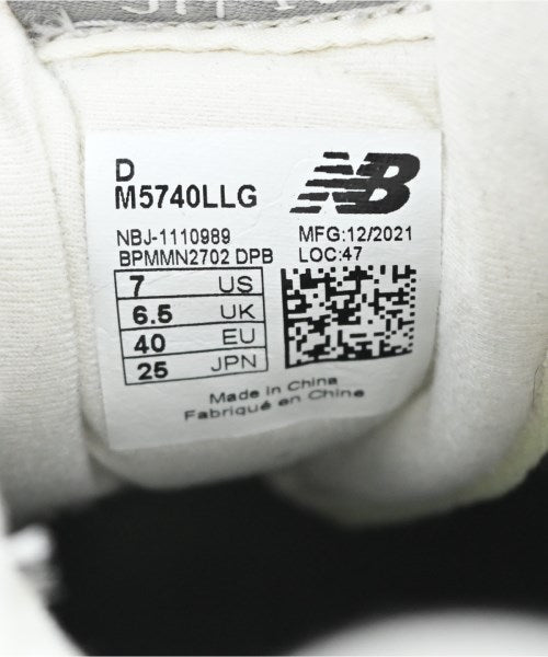 New Balance รองเท้าผ้าใบ