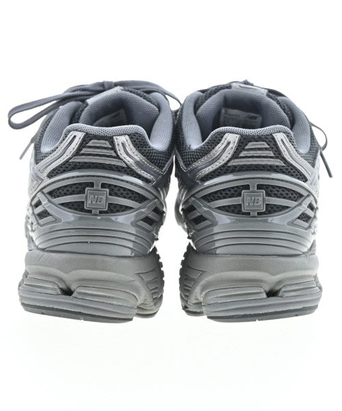 New Balance รองเท้าผ้าใบ