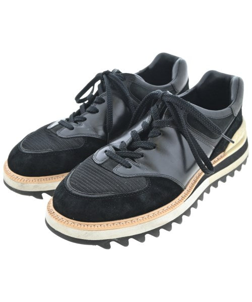TOKYO DESIGN STUDIO New Balance รองเท้าผ้าใบ