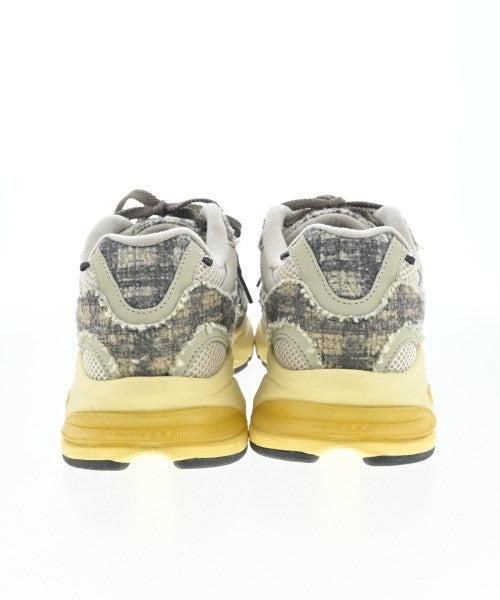 Joe Freshgoods รองเท้าผ้าใบ