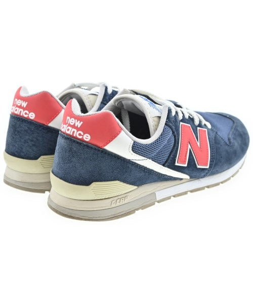 New Balance รองเท้าผ้าใบ
